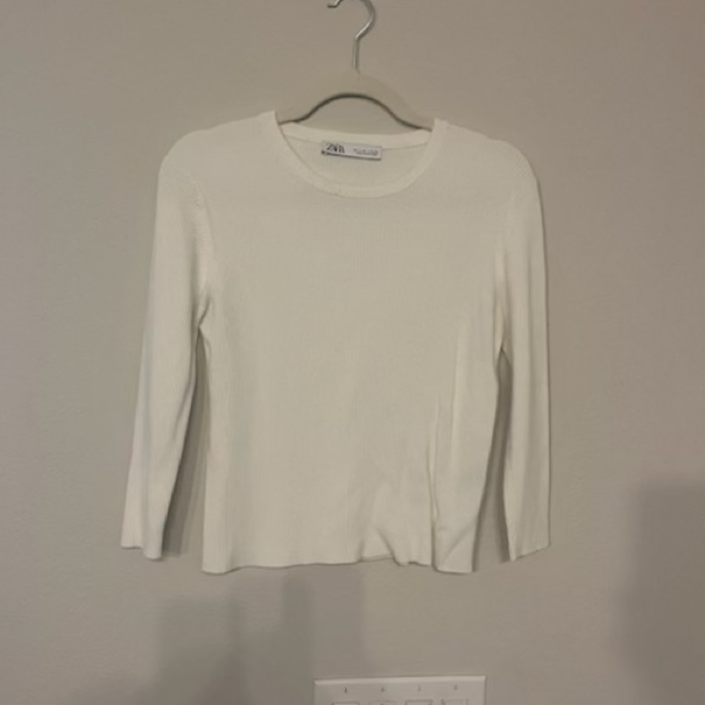 Zara Ribbed White 3/4 Sleeve Top!!